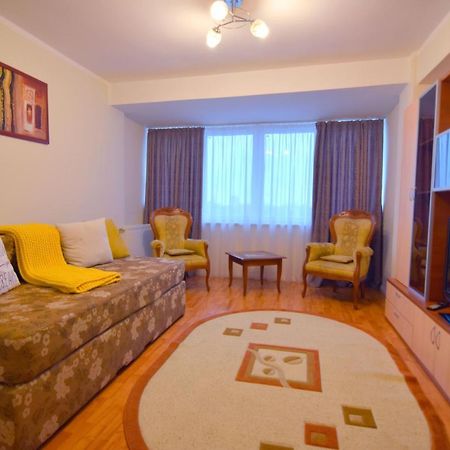 Apartment Superb Intr-O Locatie Premium ทิมิชัวรา ภายนอก รูปภาพ
