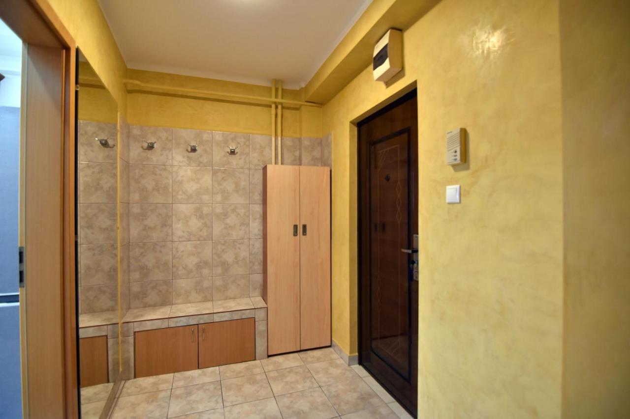 Apartment Superb Intr-O Locatie Premium ทิมิชัวรา ภายนอก รูปภาพ
